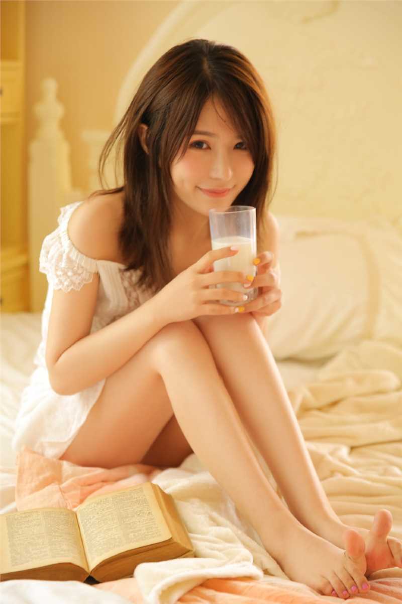 最全清纯甜美女孩眉眼弯弯动人壁纸