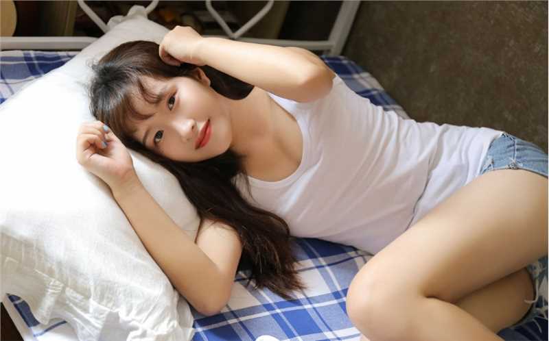 最全甜美女孩清纯可人夏日居家私房相册