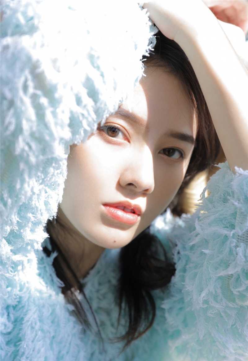 高清清纯养眼美人白皙诱人私房图集