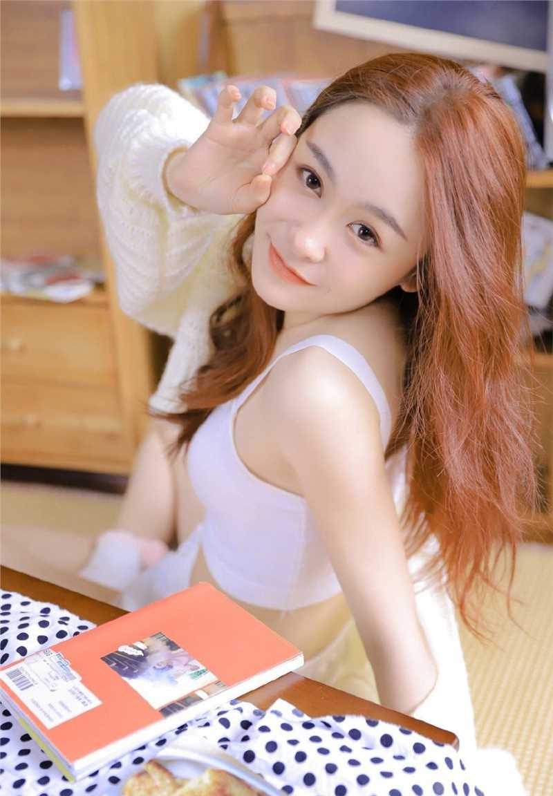 特别专辑迷人小蛮腰美女居家艺术图片
