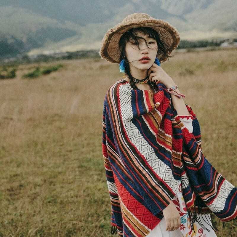 精选草原配美女风景美照图片大全图册