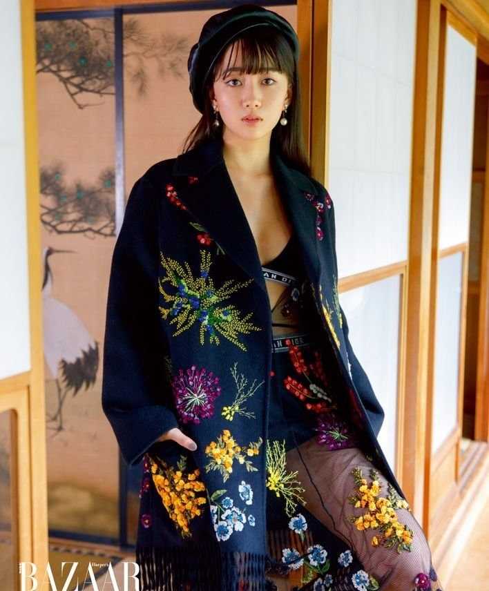 特别专辑日本美女木村心美时尚微露酥胸复古集