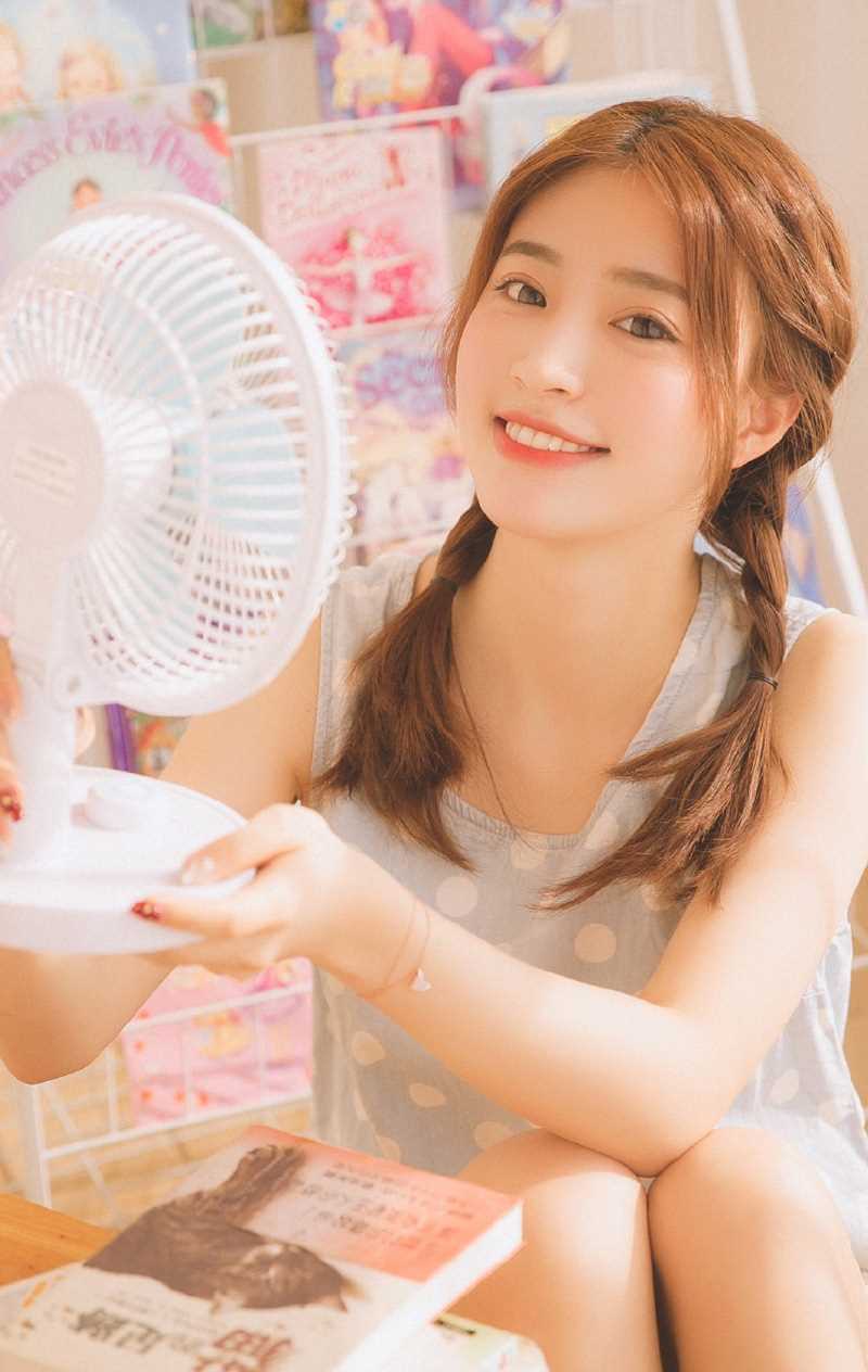 最全清纯萝莉少女治愈蕾丝猫短裤玉腿诱惑私拍照相册