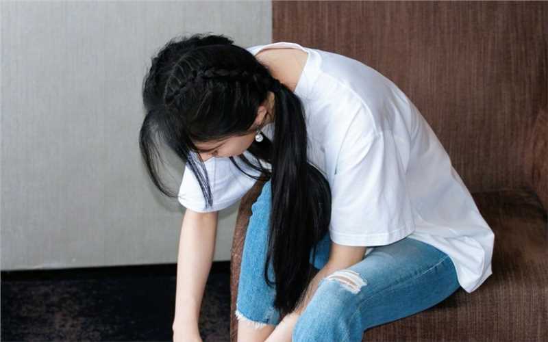 精选杨幂甜美时尚简单少女风高清图册