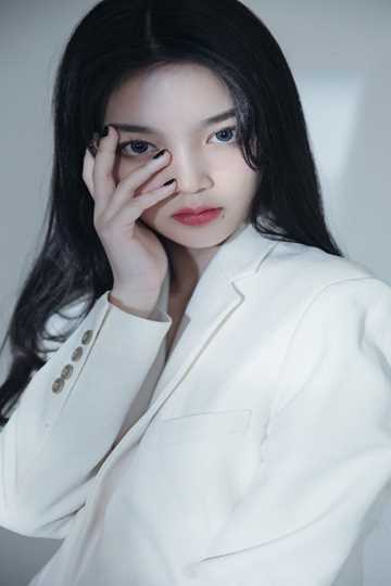 高清温柔甜美古装韩服美女户外唯美梦幻艺术照图集