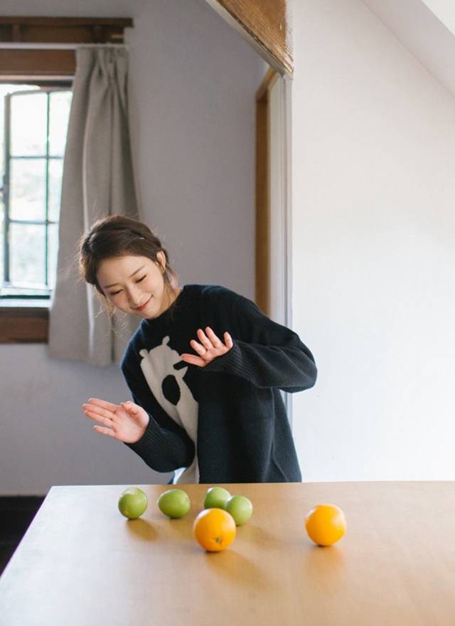特别专辑足球宝贝童颜漂亮性感大长腿娇艳美女图片