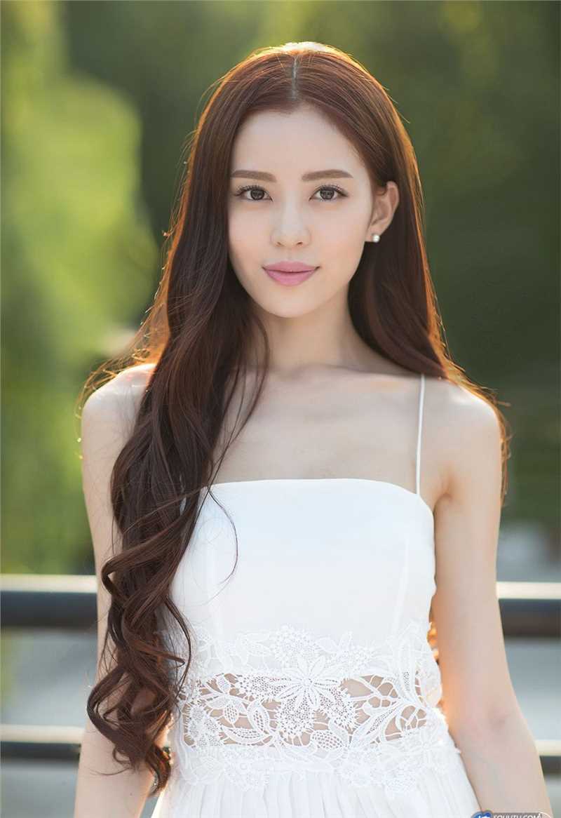 特别专辑足球宝贝童颜漂亮性感大长腿娇艳美女图片
