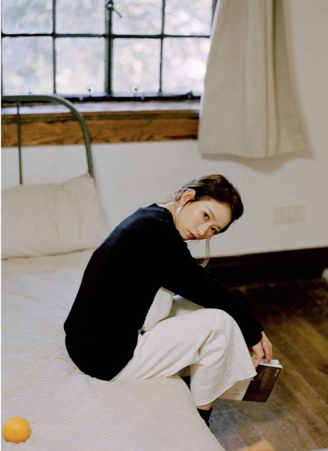 特别专辑足球宝贝童颜漂亮性感大长腿娇艳美女图片