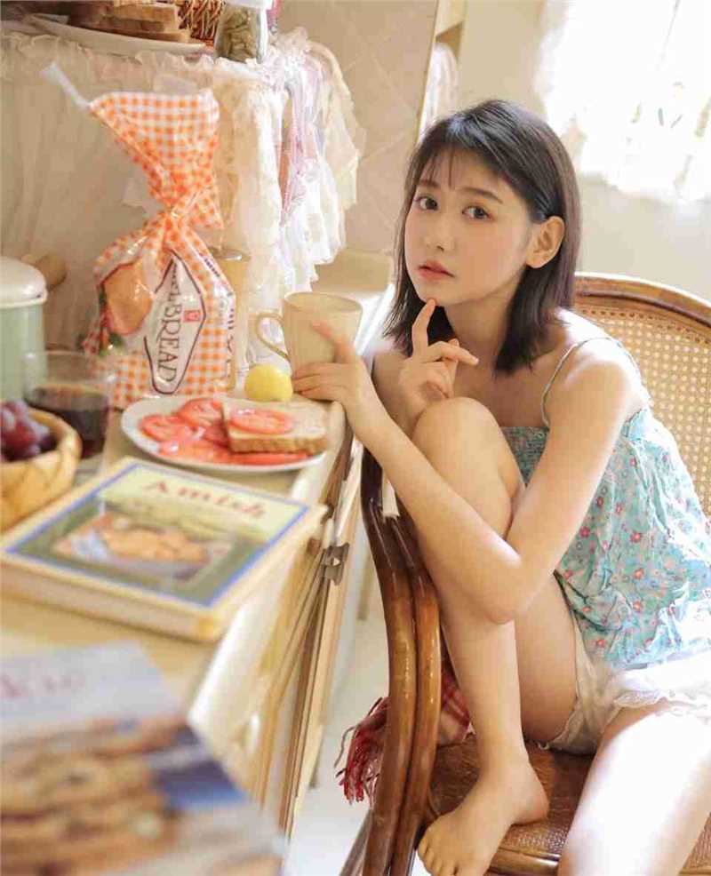 高清足球宝贝周营莹浴室性感图片图集