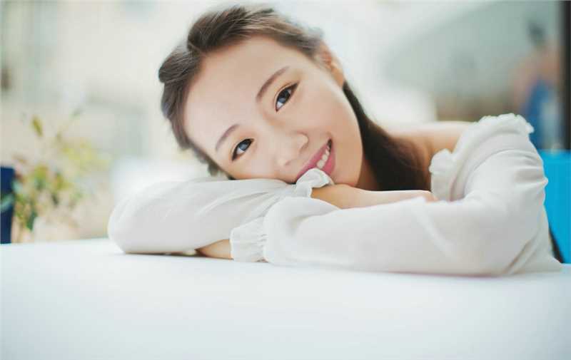精选足球宝贝爱丽莎性感内衣翘臀诱惑私房照图册