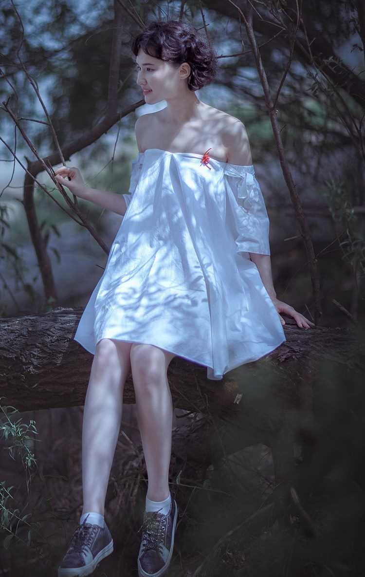 高清篮球宝贝美女洛洛可性感图片图集