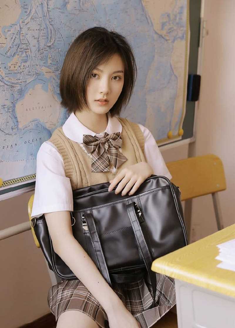 篮球宝贝美女文雪性感私房照