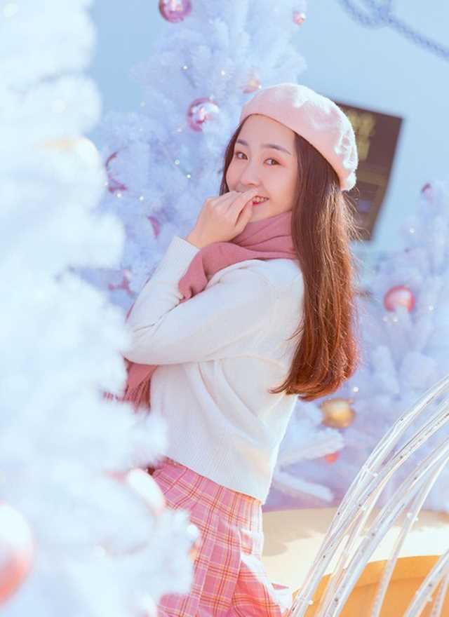 甜美篮球宝贝美臀酥胸高清