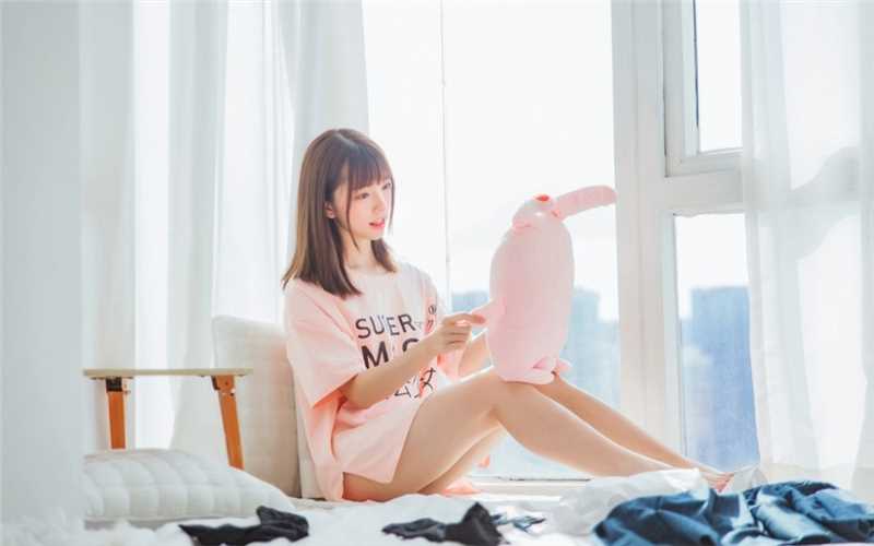 最新下衣失踪长腿清纯日本美女诱人艺术壁纸