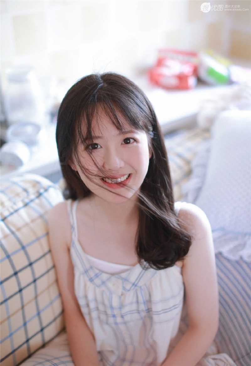 最新清纯童颜美女清新可爱私房壁纸