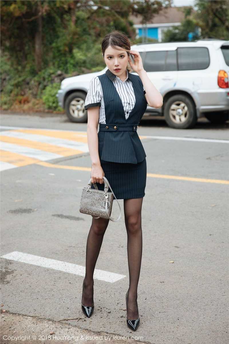 特别专辑黑丝足女神香车美女超高跟大长腿骚翘臀诱惑