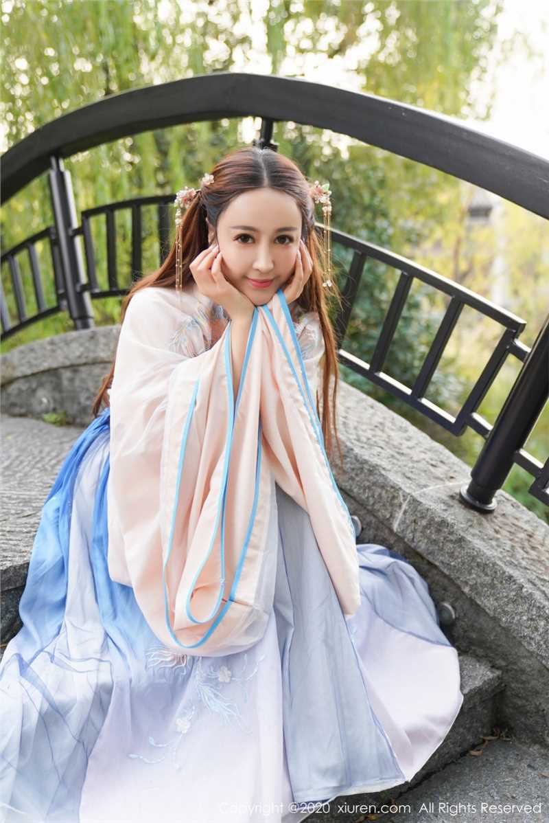 最新秀人网古装美女h罩杯大奶傲人事业线图片图集