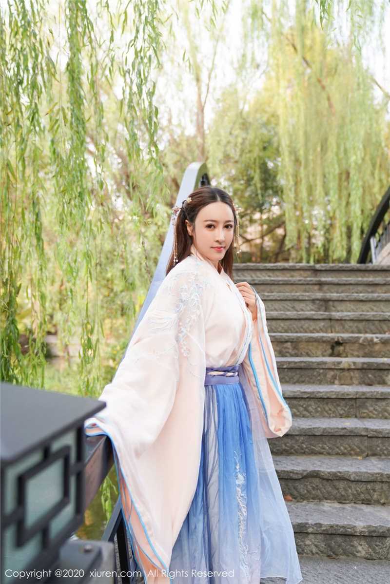 最新秀人网古装美女h罩杯大奶傲人事业线图片图集