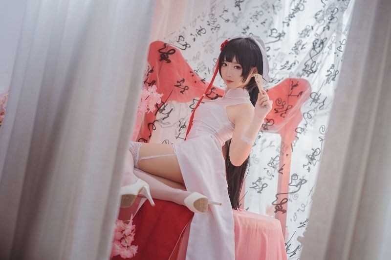 美女网红coser面饼仙儿旗袍性感
