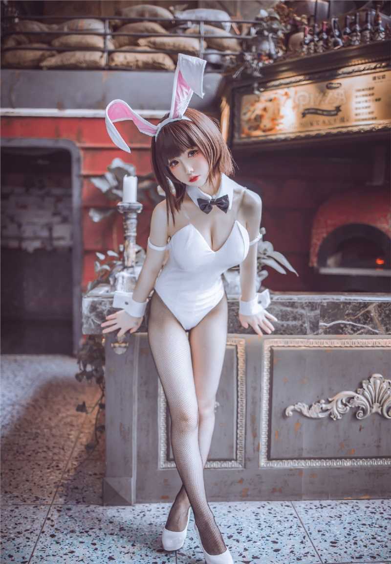 高清路人女主的养成方法兔女郎惠cosplay图集