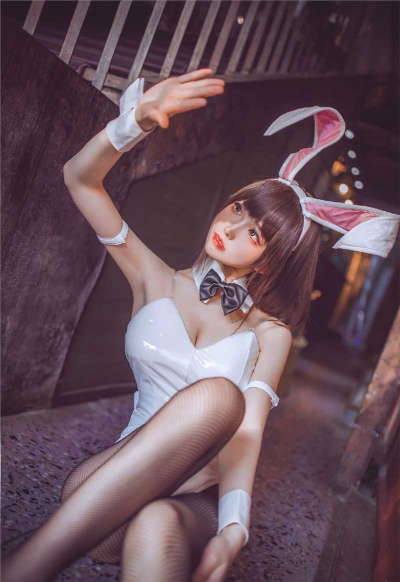高清路人女主的养成方法兔女郎惠cosplay图集
