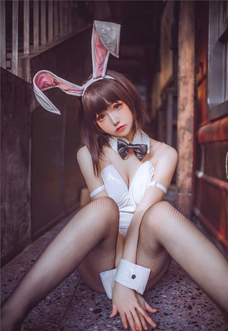 高清路人女主的养成方法兔女郎惠cosplay图集