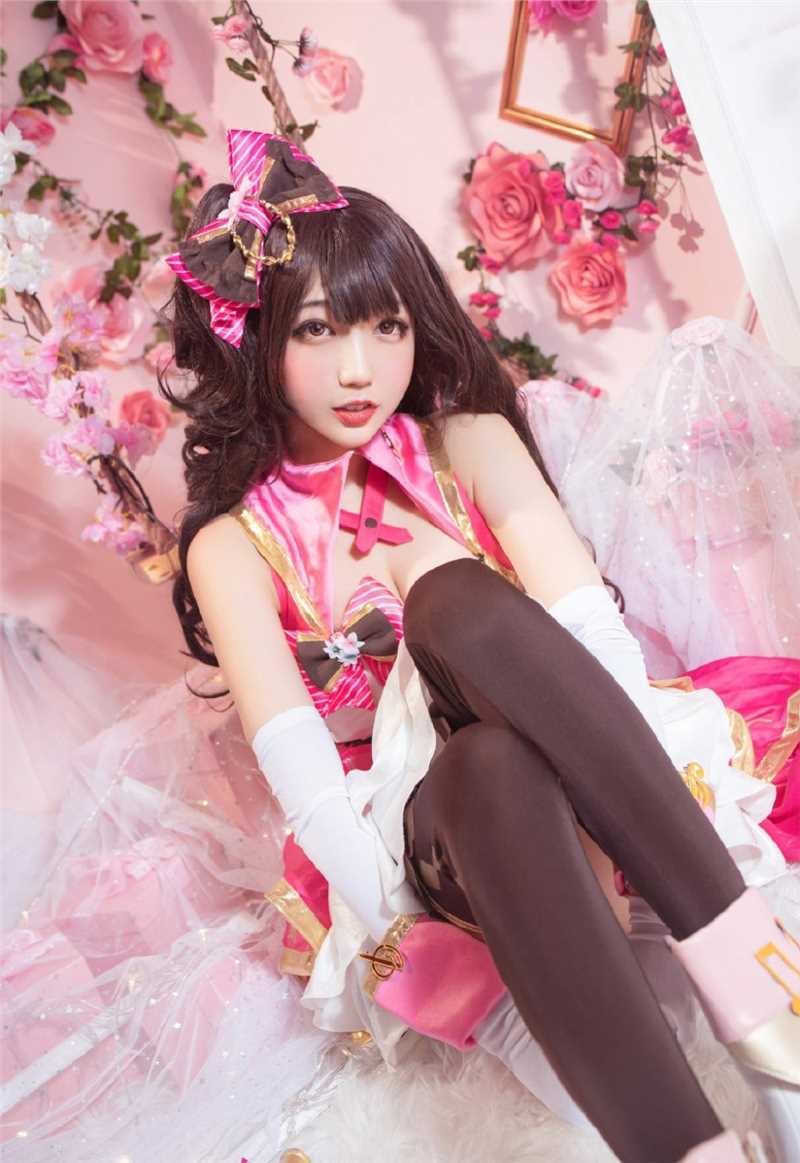 精选《偶像灰姑娘女孩》岛村卯月cosplay图册
