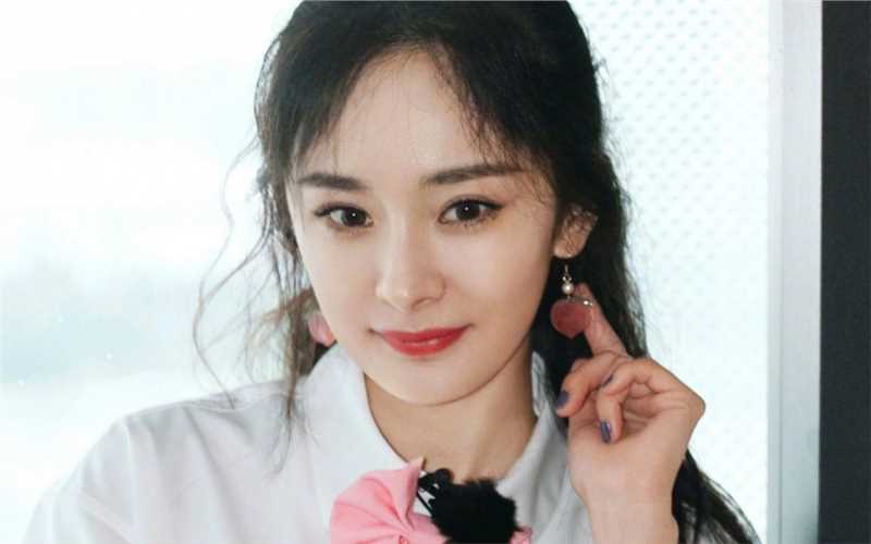 特别专辑杨幂甜美时尚简单少女风高清图片