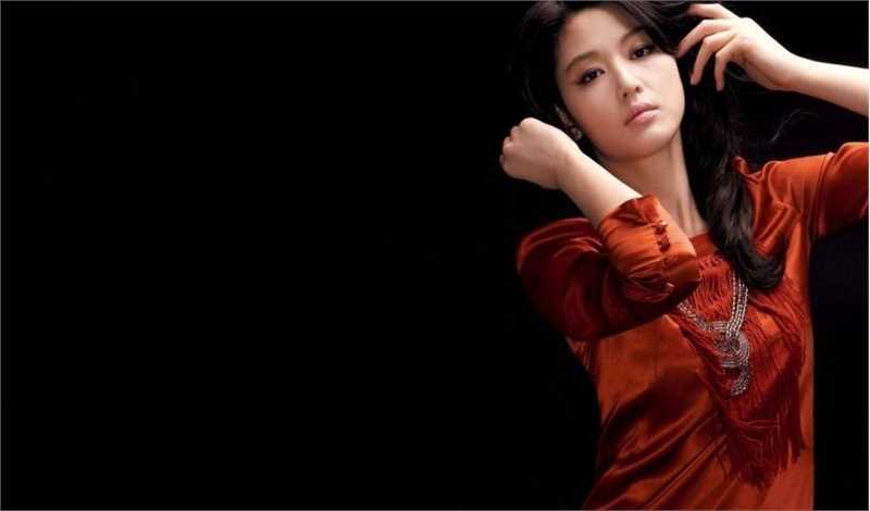 最新韩国国民女神全智贤百变造型壁纸