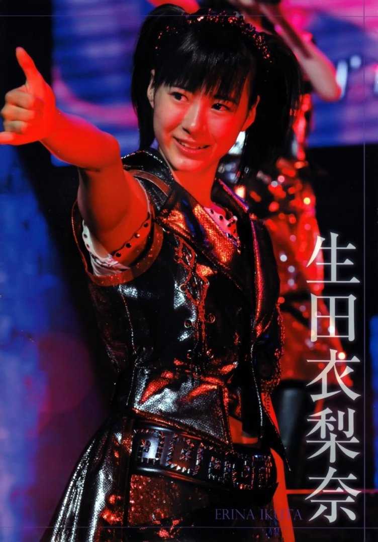 圆脸日本萌妹子干净清纯素颜照