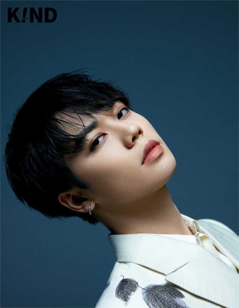 最全林彦俊多套服装时尚杂志帅气表现力集壁纸