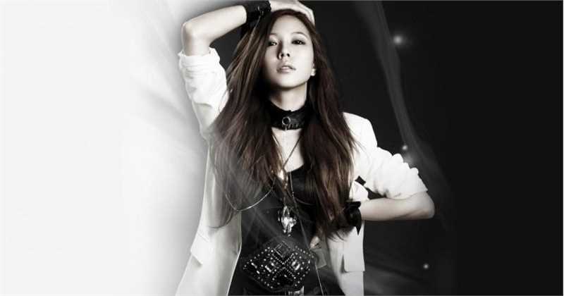 特别专辑韩国美女歌手宝儿早期魅惑烟熏妆性感