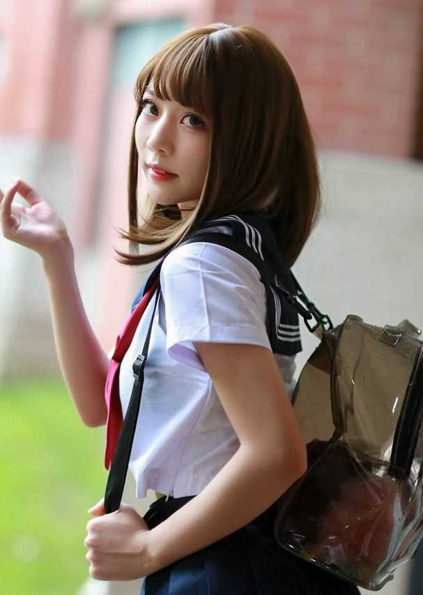 最全靓丽韩国连体泳衣少女清爽笑容泳池性感照片相册