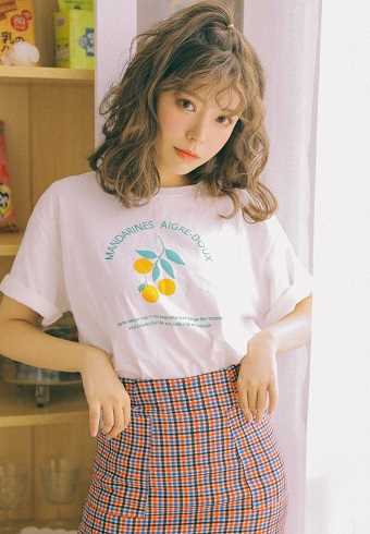 高清白皙肌肤的清纯内衣模特美眉牛仔裤长腿图集