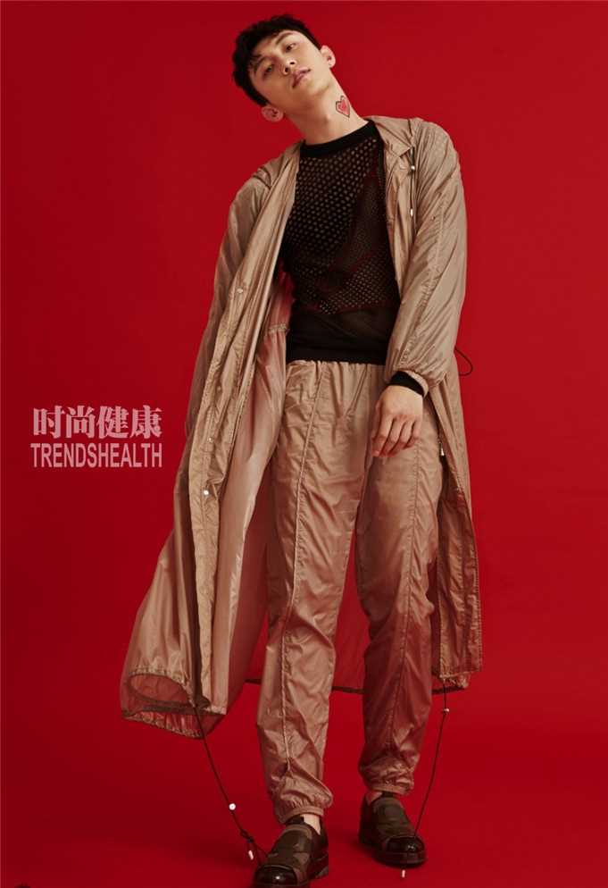 特别专辑黄景瑜时尚杂志大秀性感肌肉身材套图图片