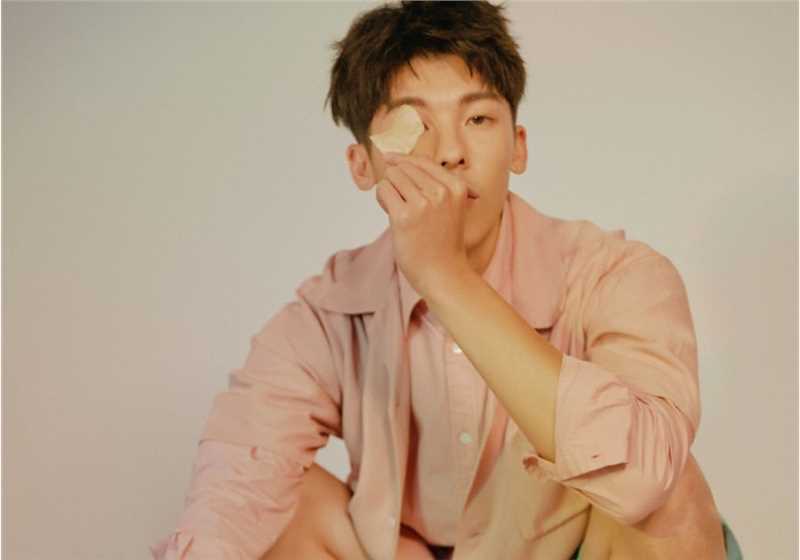 优质许光汉暖秋时尚图片相册