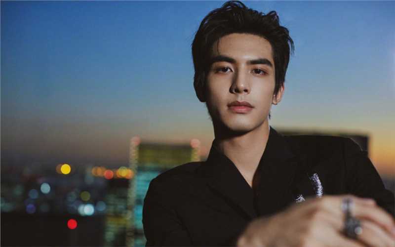 特别专辑宋威龙时尚魅力西装高清壁纸