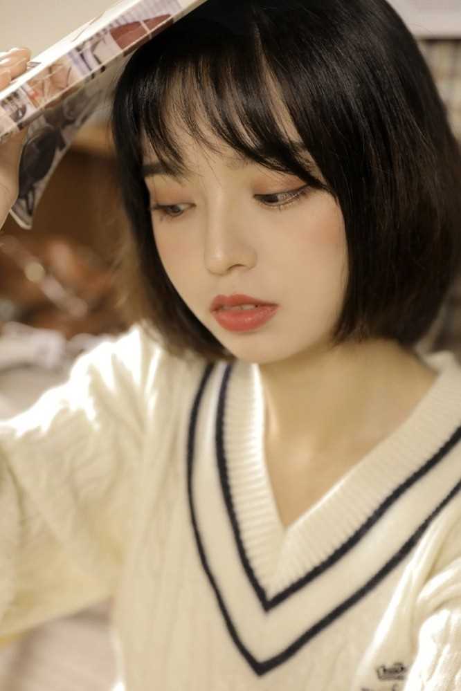 高清校园女神清纯风图集