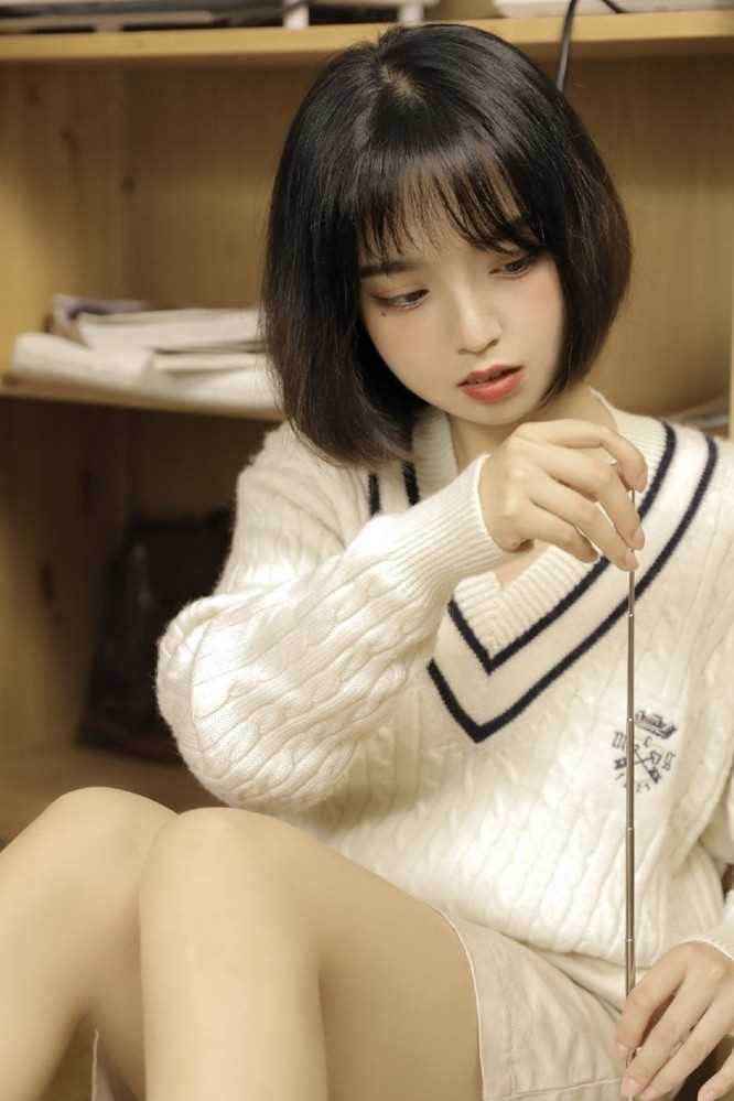 高清校园女神清纯风图集