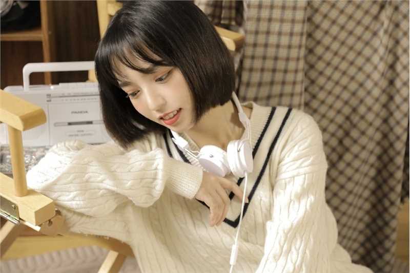 高清校园女神清纯风图集