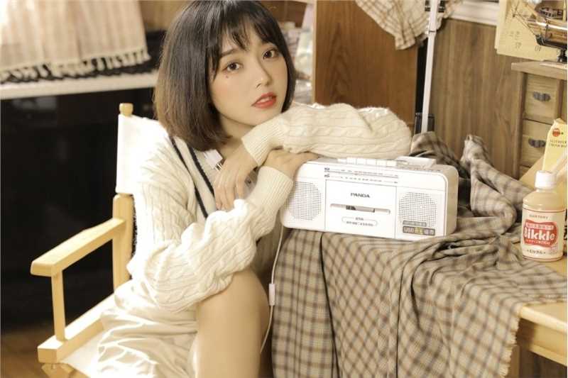 高清校园女神清纯风图集