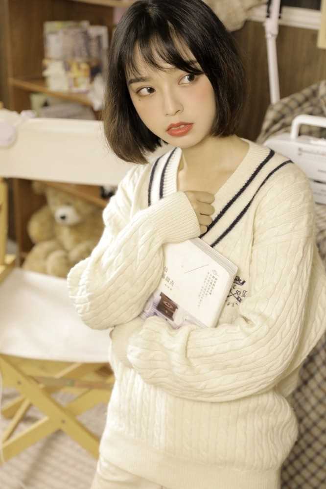 高清校园女神清纯风图集