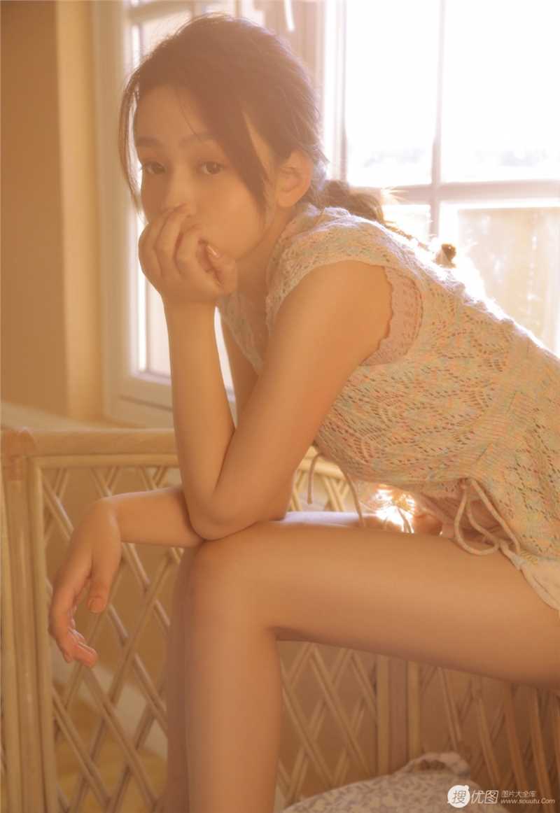 优质氛围感少女睡裙私房性感相册