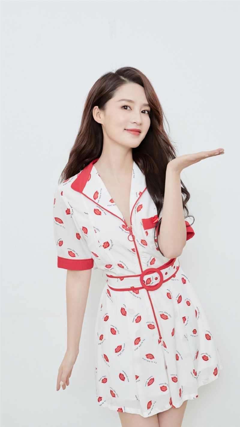 特别专辑李沁连衣短裙甜美图片图片