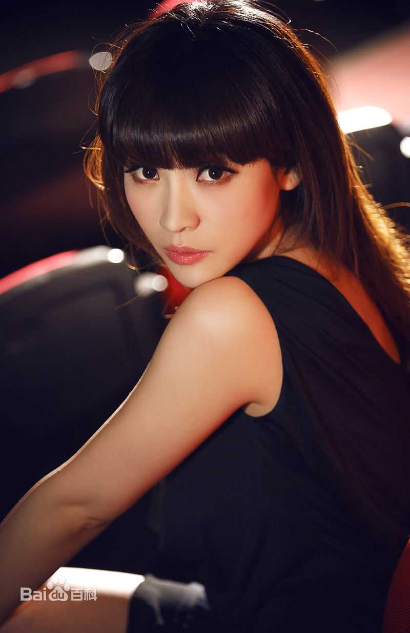 最新柳岩(Ada)精彩图册