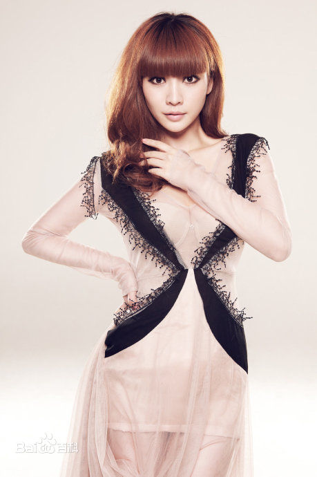 最新柳岩(Ada)精彩图册