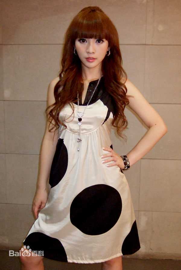 柳岩(Ada)幕后定妆照素颜照壁纸