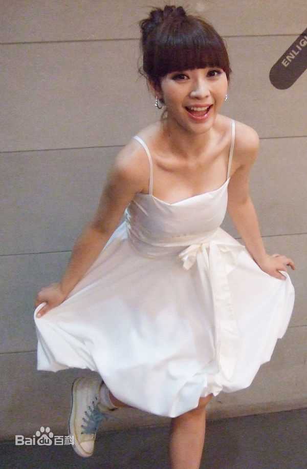 柳岩(Ada)幕后定妆照素颜照壁纸