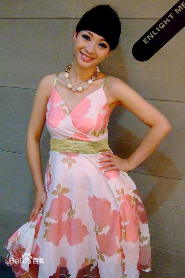 柳岩(Ada)幕后定妆照素颜照壁纸