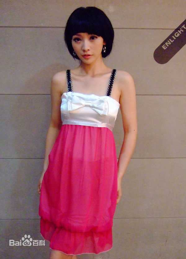 柳岩(Ada)幕后定妆照素颜照壁纸